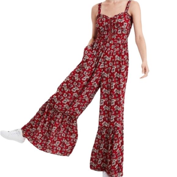 AMERICAN EAGLE Red Floral Jumpsuit Size 10 - Picture 4 of 7